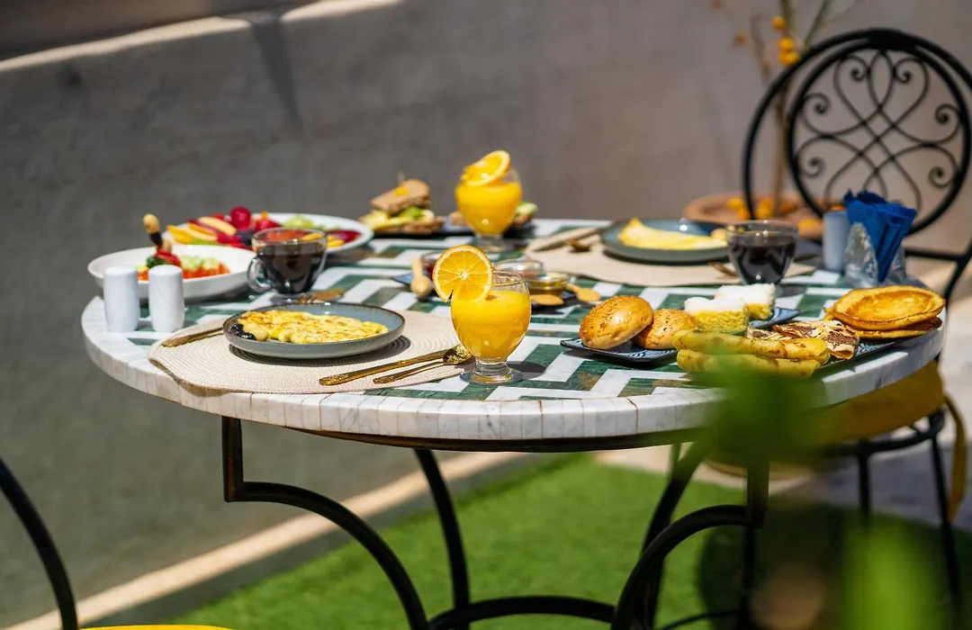 Riad Nadalinn-1